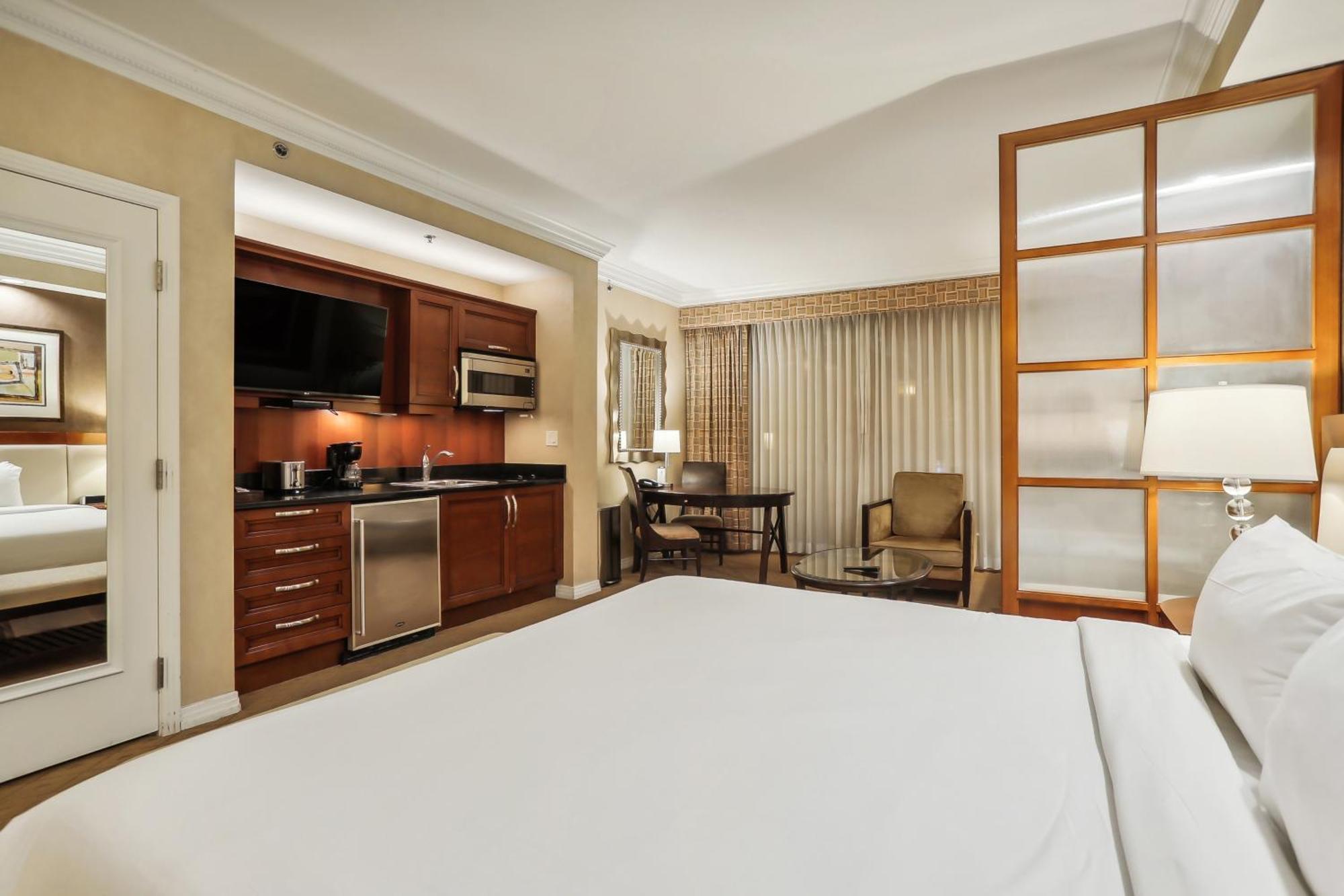 Mgm Signature Deluxe Balcony Strip View Suite Las Vegas Exterior foto